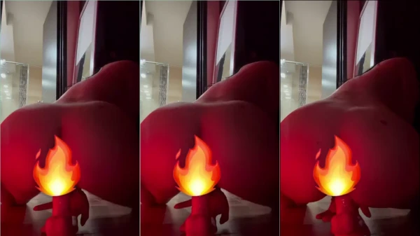 Sofia Barrero, toda safada com seu vibrador na xoxota generosa
