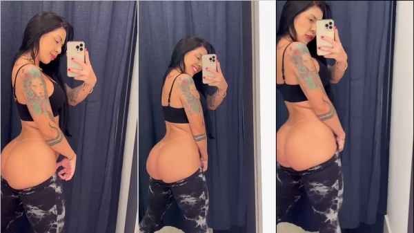 A bunda generosa da Drii Cordeiro é uma verdadeira tentação!