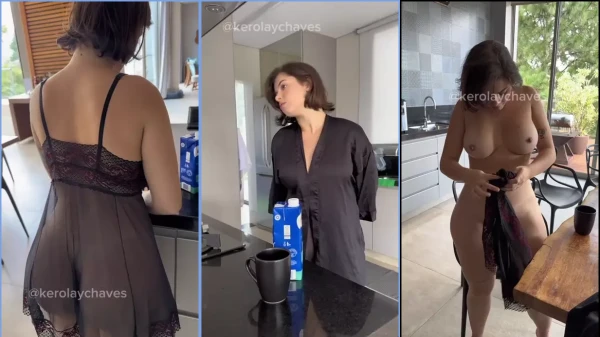 A gata do OnlyFans, White Fairy, tá sem roupa!