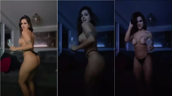 A Jennifer Fabri, toda ousada, dança com os peitos à mostra