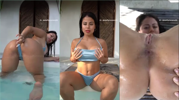 A Steffy Moreno ebuceta seus peitão maravilhosos
