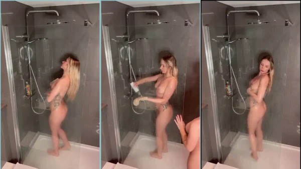 A Zara Yasmin foi flagrada pelada enquanto tomava banho!