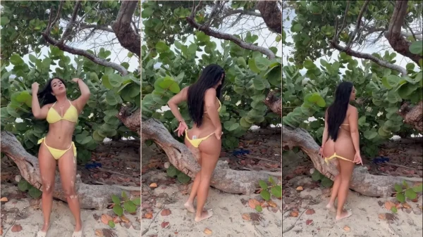 Ana Gandica arrasando e se jogando na praia!