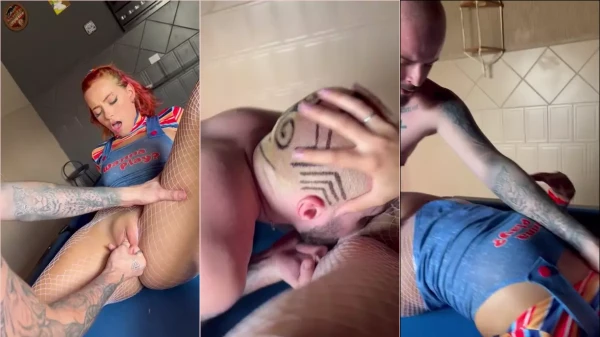 Angel Blue se jogando na ação até chegar ao clímax