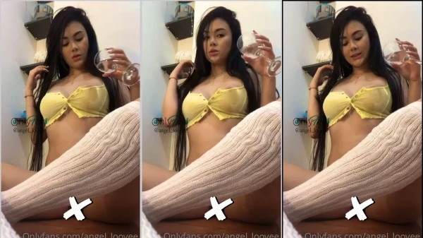 Angel, uma colombiana gata, aparece em um vídeo se masturbando cheia de tesão