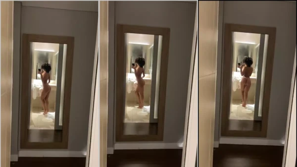 Beatriz Souza gravando aquele bundão no espelho