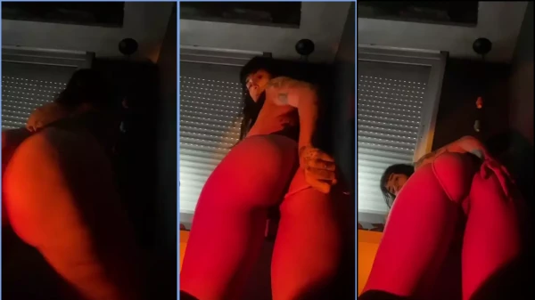 Beiçola do Privacy sambando a bundinha deliciosa