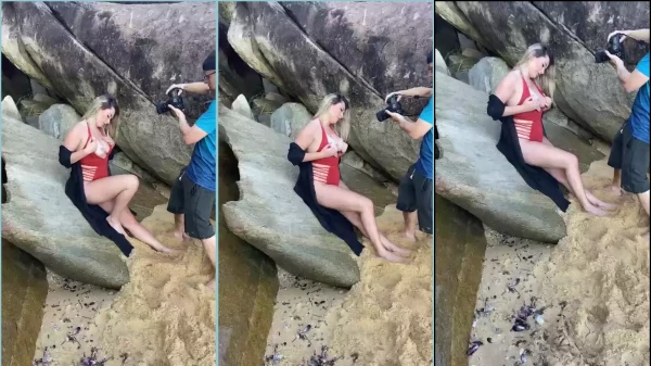 Dani Coelhinha arrasando em um ensaio sexy na praia