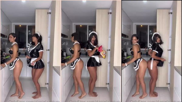 Daniela Antury como empregada doméstica na performance lésbica