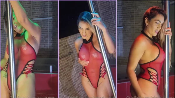 Elena Bayona arrasando e tirando onda no pole dance!
