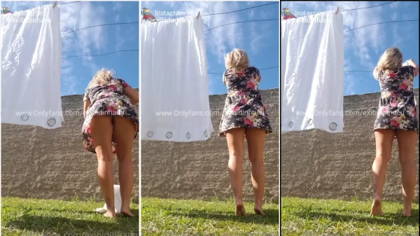 Lais toda cheia de charme, usando um vestido que deixa tudo em evidência e sem calcinha