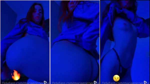 Maria Goicoechea mostrando pra gente a buceta dela