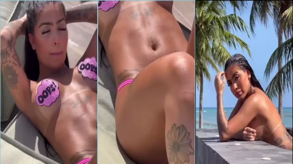 MC Mirella toda poderosa pegando aquele tan maravilhoso!