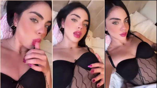 Natalia Torres, toda maravilhosa e deliciosa, é uma danada que adora se provocar