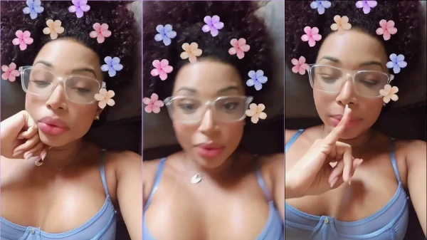 Nesse video, a Amanda Luz bate um papo bem descontraído com a galera!