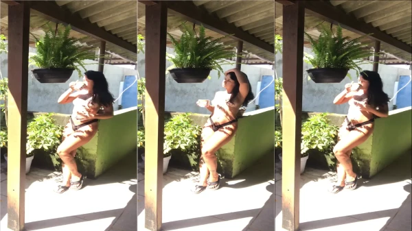 Nina Sweet bombou na internet se mostrando de um jeito todo especial