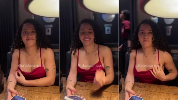 Rafaela Sumpani, uma morena irresistível e bem gata nos vídeos picantes