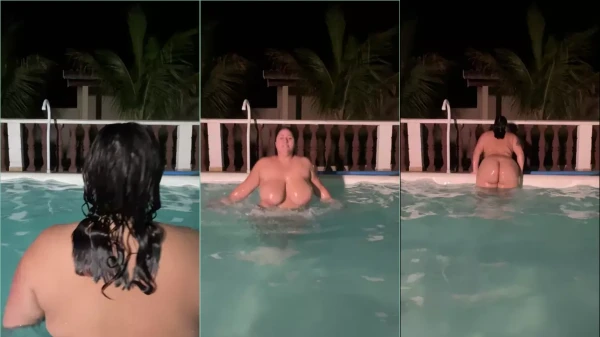 Rolou na internet a Marcela Portinalli se mostrando por inteira