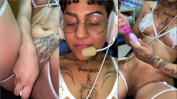 Vídeo caseiro da morena safada de calcinha branca