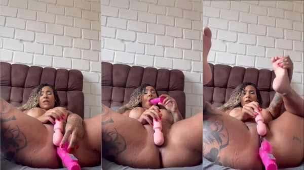 Vídeo no Redtube da Allanna Jhessy se dando prazer