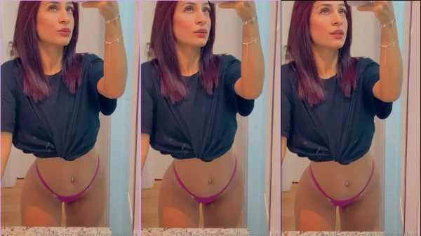 Vídeo quente da ninfeta Lessa Silva, que é uma verdadeira tarada!