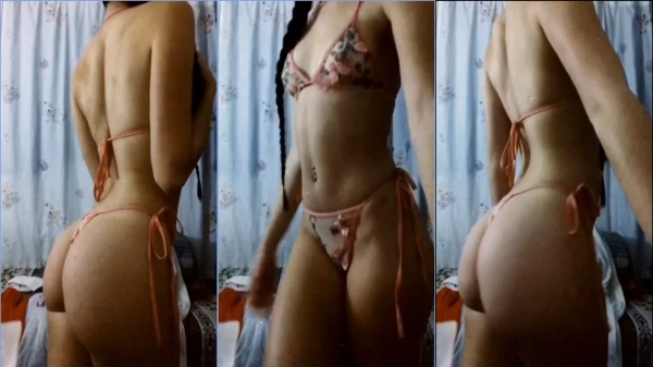 Yasmine, a morena que tá de biquíni, arrasando no Privacy do vídeo!
