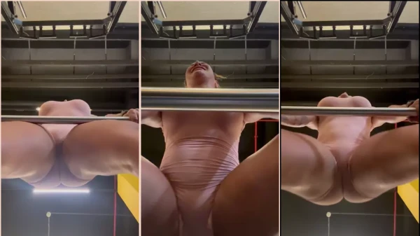 A mulher do Dessinha se exibindo em um vídeo sarado na academia