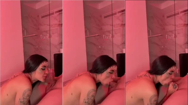 Karely Ruiz se aproveitando de um momento safado com uma chupada de pau bem intensa