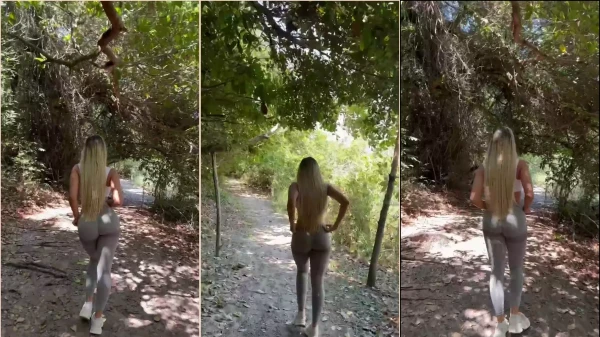 Karlyane Menezes, toda sexy, desfilando de legging na floresta