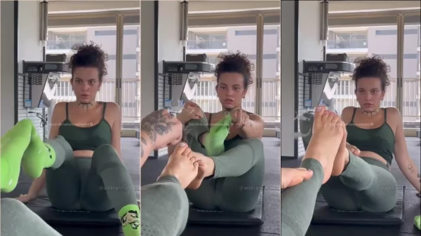 Vídeo da Ada Aranha malhando na academia