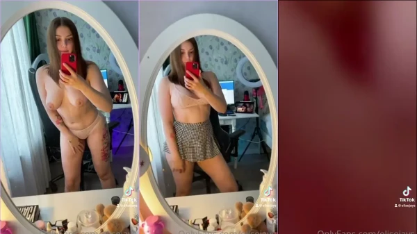 O vídeo da Elisejay no OnlyFans, onde ela aparece se exibindo no espelho